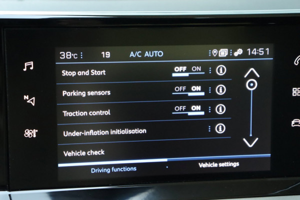 Peugeot 208 1.2 PT Allure parelmoer met. org.NL h.leer navi carplay