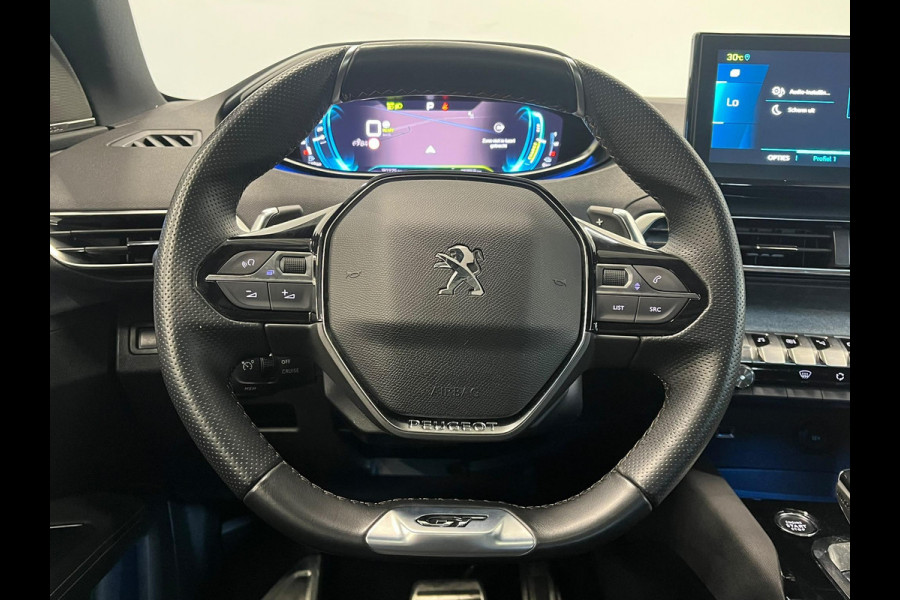 Peugeot 3008 1.6 HYbrid 225 GT Pack Business Night Vision Panoramadak Focal ACC Keyless Camera LED Dodehoek CarPlay