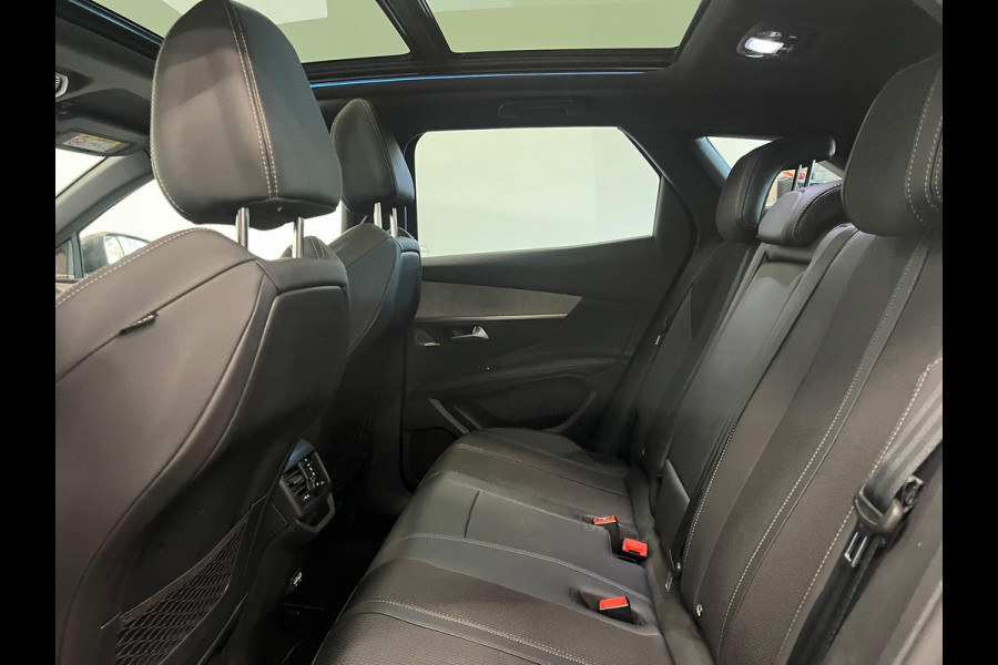 Peugeot 3008 1.6 HYbrid 225 GT Pack Business Night Vision Panoramadak Focal ACC Keyless Camera LED Dodehoek CarPlay