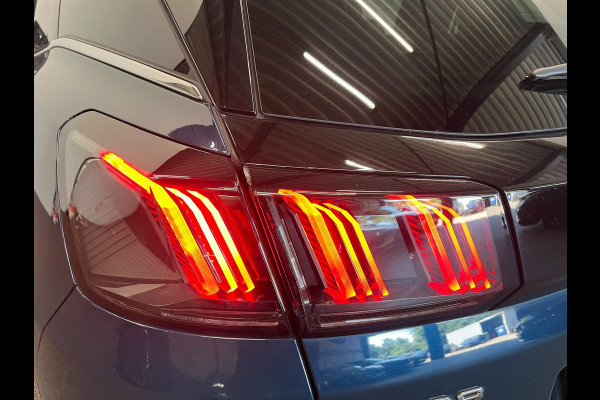 Peugeot 3008 1.6 HYbrid 225 GT Pack Business Night Vision Panoramadak Focal ACC Keyless Camera LED Dodehoek CarPlay