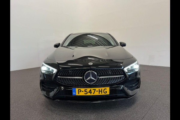 Mercedes-Benz CLA-Klasse Shooting Brake 180 Business Solution AMG Panoramadak Trekhaak Multibeam LED Nightpakket