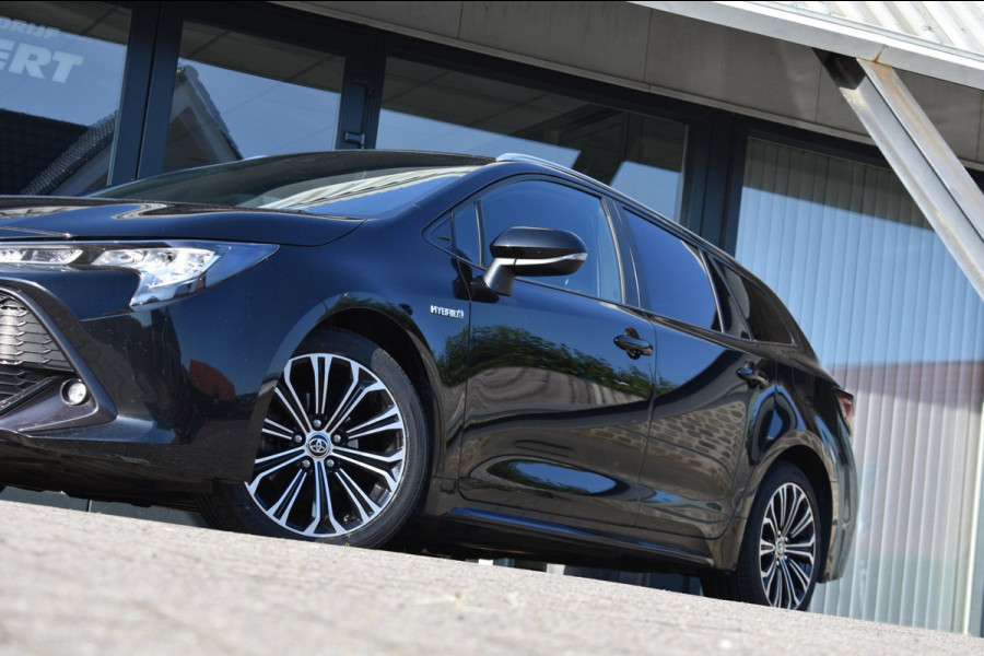Toyota Corolla Touring Sports 1.8 Hybrid | CAMERA | STOELVERWARMING | APPLE CARPLAY | ANDROID AUTO | NAP
