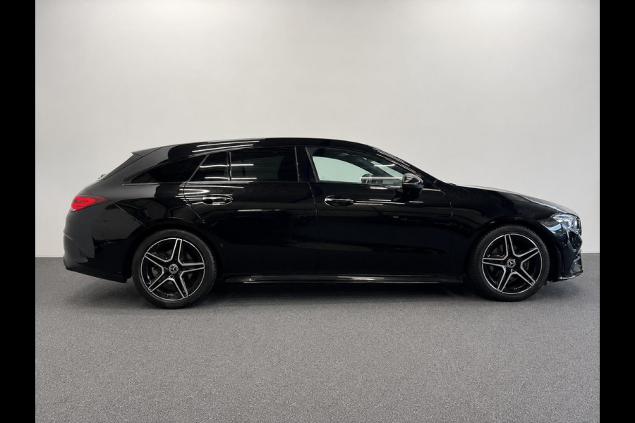 Mercedes-Benz CLA-Klasse Shooting Brake 180 Business Solution AMG Panoramadak Trekhaak Multibeam LED Nightpakket