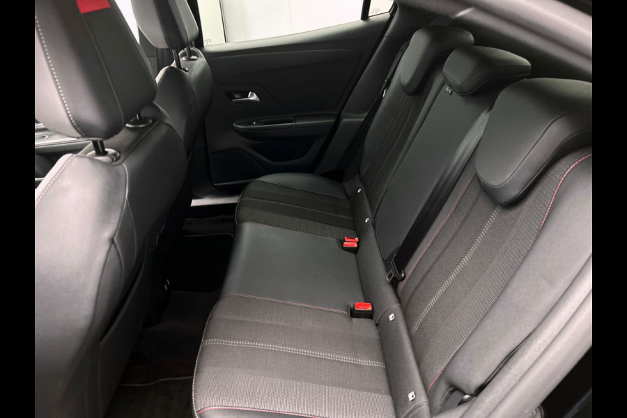 Opel Mokka 1.2 Turbo Elegance | Stoelverwarming | Camera | Lane-Assist | Adaptieve Cruise/Control | Carplay |