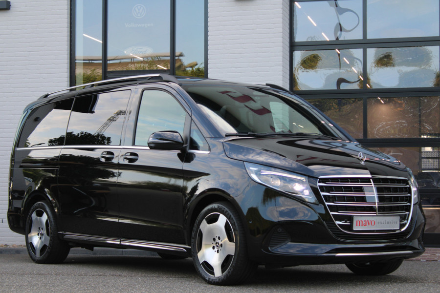 Mercedes-Benz V-Klasse 300d / AMG / Exclusive / DC / 4-matic / Luchtvering / Pano / 360 Cam / Burmester / Vol Opties / NIEUWSTAAT.