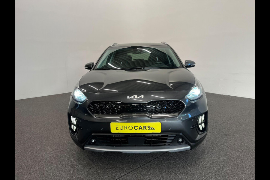 Kia Niro 1.6 GDi PHEV ExecutiveLine Navigatie Apple Carplay Android Auto Camera Parkeersensoren achter Adaptive Cruise Control Stoelverwarming en verkoeling Stuurverwarming Elektrisch verstelbare stoelen Climate Control