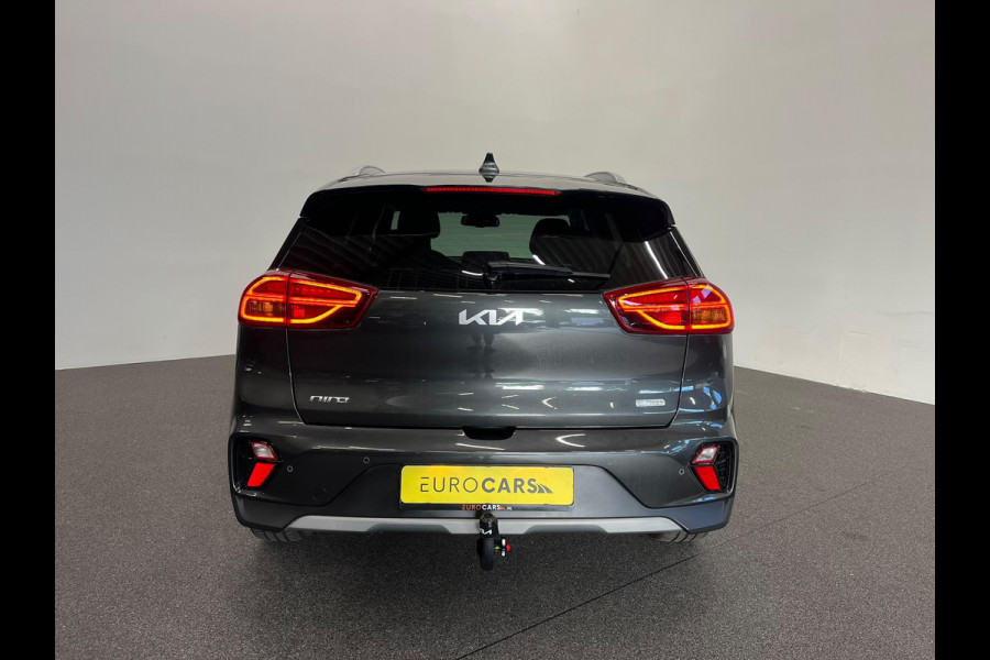 Kia Niro 1.6 GDi PHEV ExecutiveLine Navigatie Apple Carplay Android Auto Camera Parkeersensoren achter Adaptive Cruise Control Stoelverwarming en verkoeling Stuurverwarming Elektrisch verstelbare stoelen Climate Control
