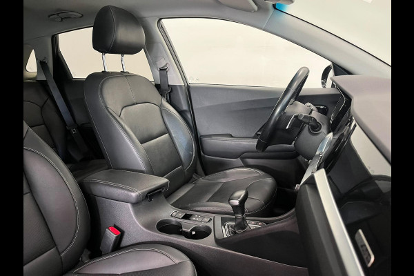 Kia Niro 1.6 GDi PHEV ExecutiveLine Navigatie Apple Carplay Android Auto Camera Parkeersensoren achter Adaptive Cruise Control Stoelverwarming en verkoeling Stuurverwarming Elektrisch verstelbare stoelen Climate Control