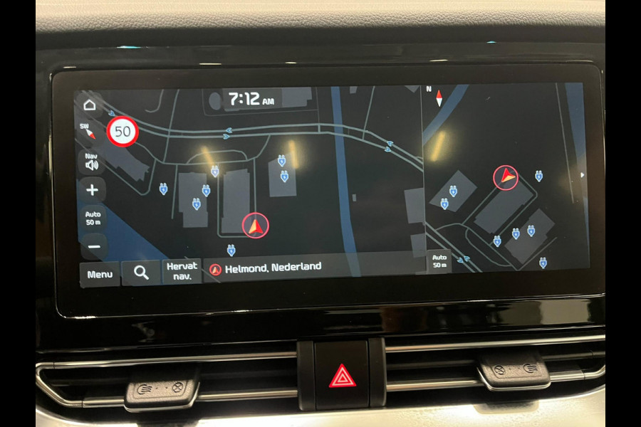 Kia Niro 1.6 GDi PHEV ExecutiveLine Navigatie Apple Carplay Android Auto Camera Parkeersensoren achter Adaptive Cruise Control Stoelverwarming en verkoeling Stuurverwarming Elektrisch verstelbare stoelen Climate Control