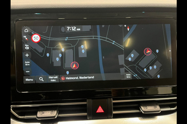 Kia Niro 1.6 GDi PHEV ExecutiveLine Navigatie Apple Carplay Android Auto Camera Parkeersensoren achter Adaptive Cruise Control Stoelverwarming en verkoeling Stuurverwarming Elektrisch verstelbare stoelen Climate Control