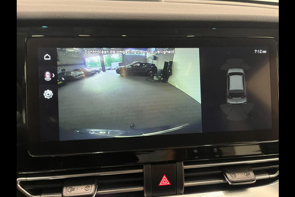 Kia Niro 1.6 GDi PHEV ExecutiveLine Navigatie Apple Carplay Android Auto Camera Parkeersensoren achter Adaptive Cruise Control Stoelverwarming en verkoeling Stuurverwarming Elektrisch verstelbare stoelen Climate Control
