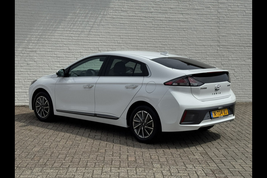 Hyundai IONIQ Comfort EV 38 kWh Camera Navi Stoelverwarming Carplay Cruise