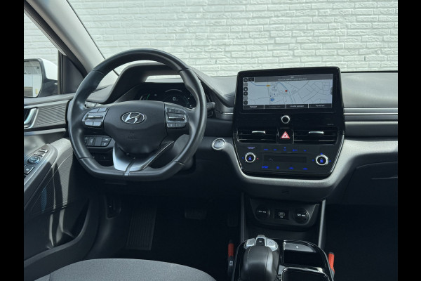 Hyundai IONIQ Comfort EV 38 kWh Camera Navi Stoelverwarming Carplay Cruise
