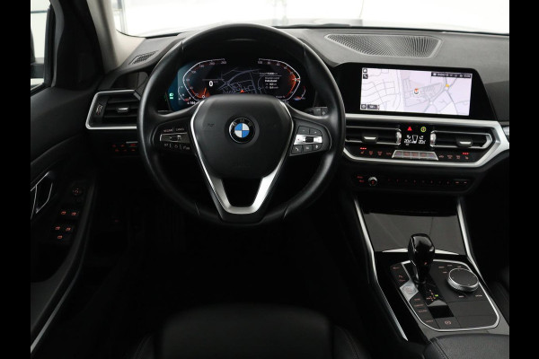 BMW 3 Serie Touring 318i Business Edition Plus | Leder | Stoelverwarming | Carplay | Virtueel dashboard | Cruise control | Climate control | Park assist | Full LED |
