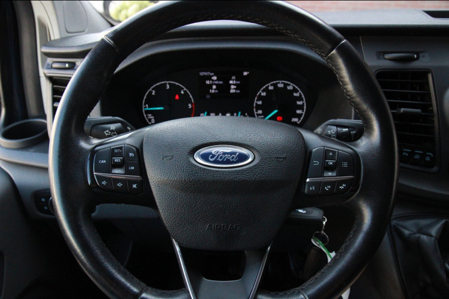 Ford Transit Custom 320 2.0 TDCI 130PK L2H1 Trend / Trekhaak / Imperiaal / Navi / 3 zits