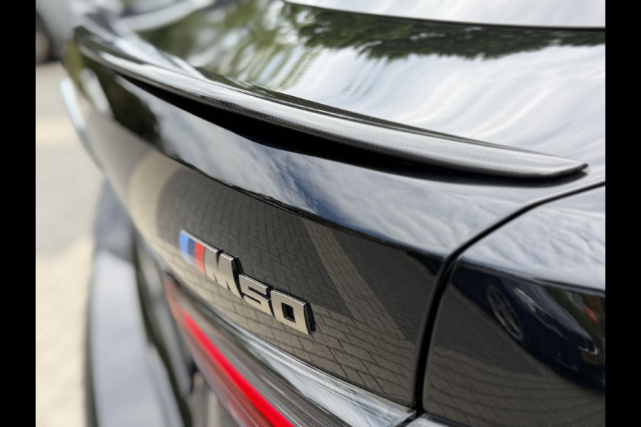 BMW i4 M50 High Ex 544 PK M-Sport Pro |Carbon in/exterieur|Pano|Laser|H/K|M-seats|20"|Trekhaak