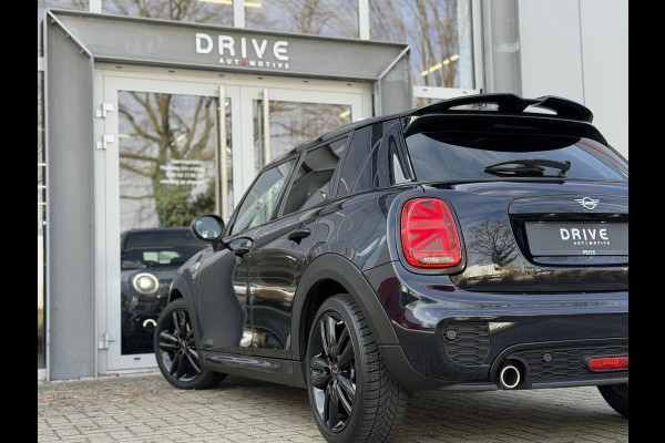 MINI 5-deurs 1.5 Cooper Dalston Edition JCW|Pano|H/K|Enigmatic Black