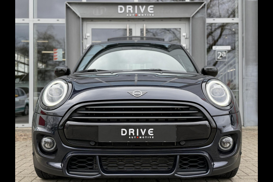 MINI 5-deurs 1.5 Cooper Dalston Edition JCW|Pano|H/K|Enigmatic Black