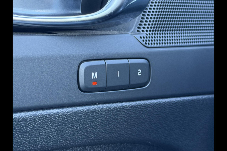 Volvo XC40 1.5 T4 210PK Recharge R-Design Memory|Cam|Winterpakket|Trekhaak