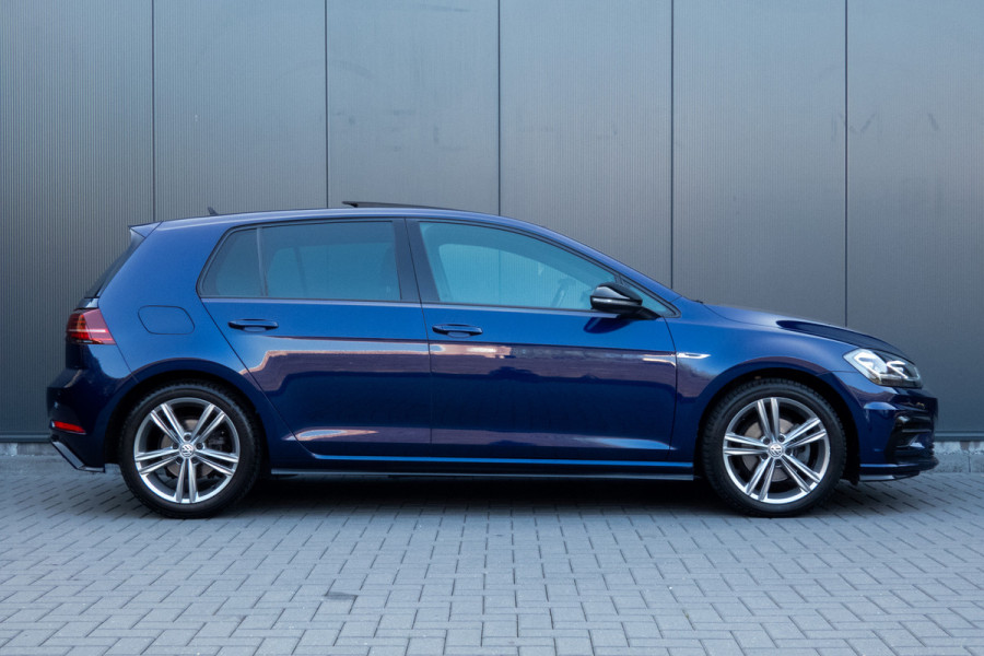 Volkswagen Golf 1.5 TSI R-Line | ACC | Panoramadak | Apple carplay | LED | Navi | Camera