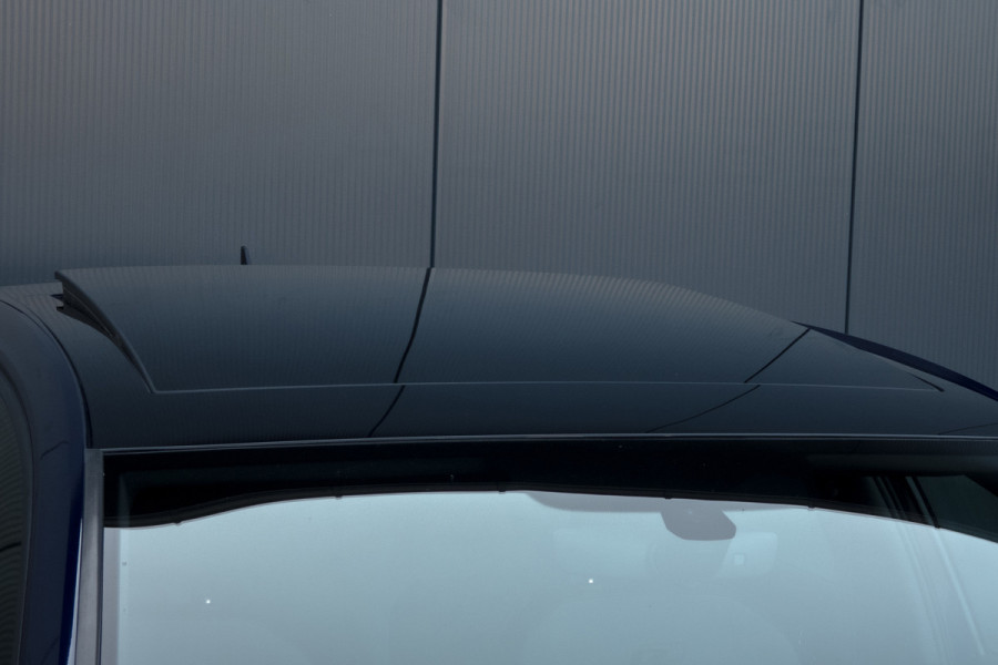 Volkswagen Golf 1.5 TSI R-Line | ACC | Panoramadak | Apple carplay | LED | Navi | Camera