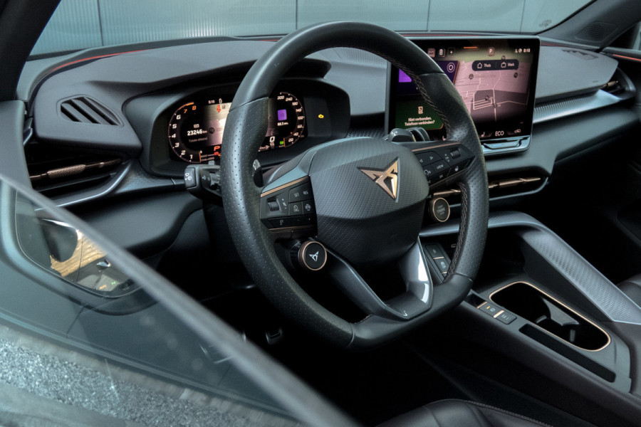 CUPRA Terramar 1.5 TSI e-Hybrid VZ Performance | Panoramadak | ACC | Matrix LED | 360° | Stoel & Stuurverwarming