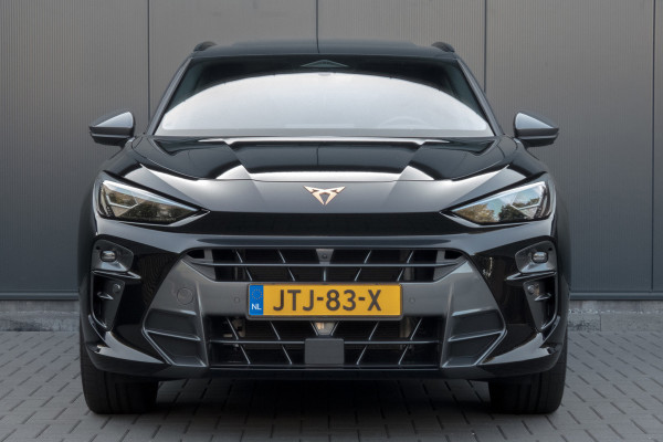 CUPRA Terramar 1.5 TSI e-Hybrid VZ Performance | Panoramadak | ACC | Matrix LED | 360° | Stoel & Stuurverwarming