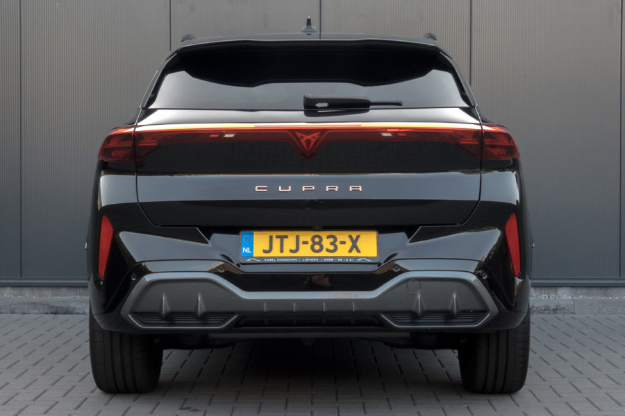 CUPRA Terramar 1.5 TSI e-Hybrid VZ Performance | Panoramadak | ACC | Matrix LED | 360° | Stoel & Stuurverwarming