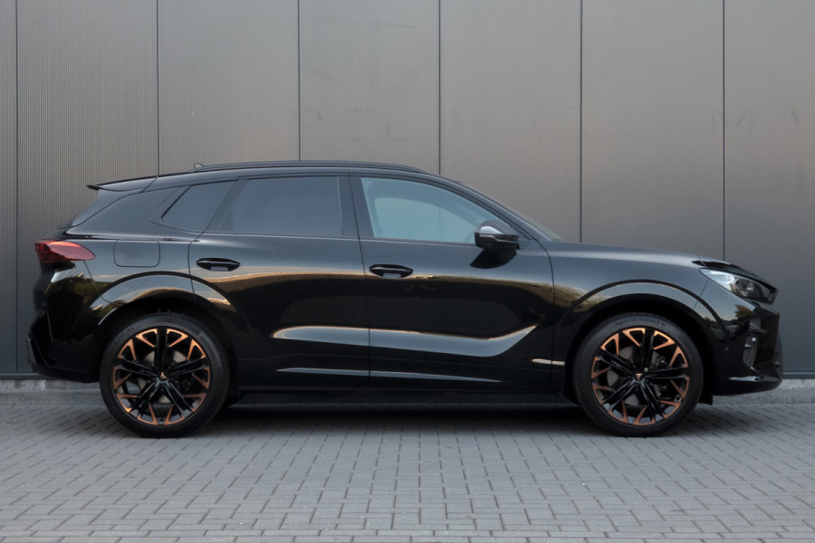 CUPRA Terramar 1.5 TSI e-Hybrid VZ Performance | Panoramadak | ACC | Matrix LED | 360° | Stoel & Stuurverwarming