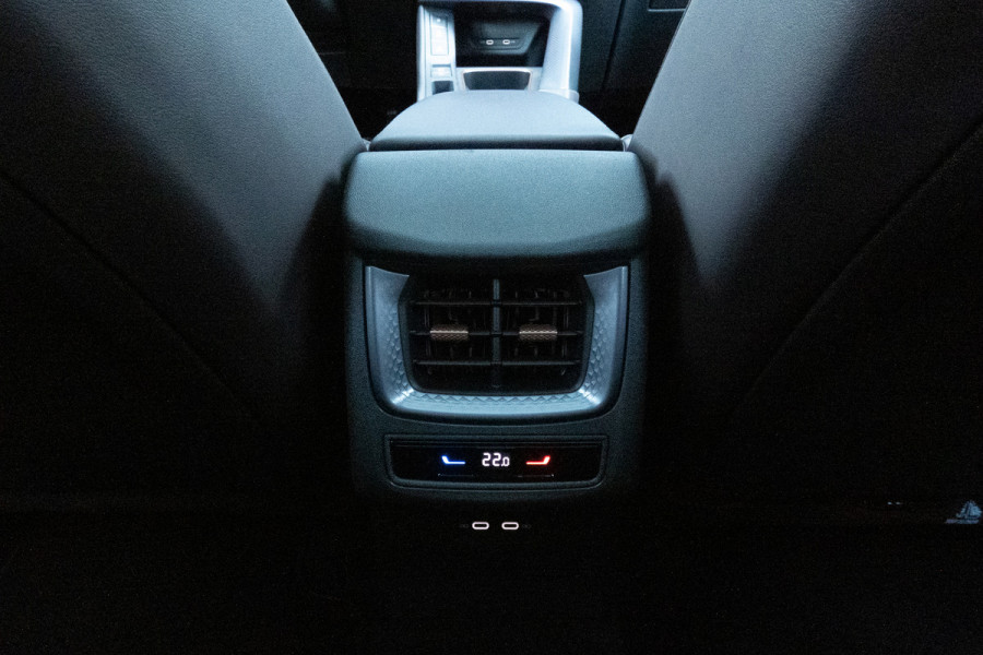 CUPRA Terramar 1.5 TSI e-Hybrid VZ Performance | Panoramadak | ACC | Matrix LED | 360° | Stoel & Stuurverwarming