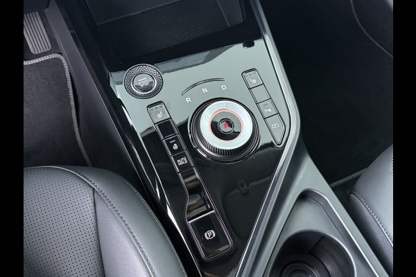 Kia Niro 1.6 GDi Hybrid DynamicPlusLine - Stoel / Stuurwielverwarming - Elektrische achterklep - Navigatie - ACC - Led verlichting - Fabrieksgarantie tot 07-2032
