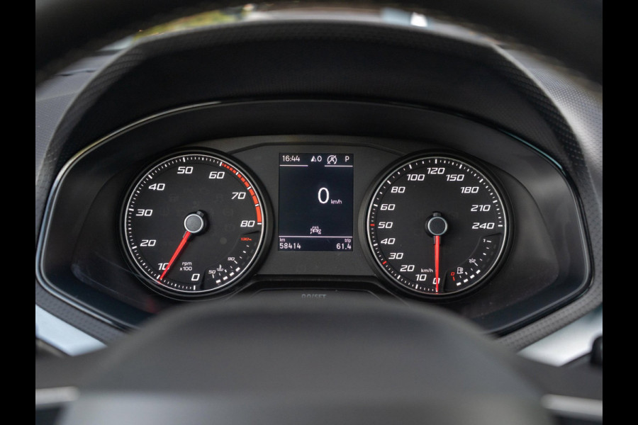 Seat Arona 1.0 TSI 110pk Style Business | Stoelverwarming | Carplay | PDC