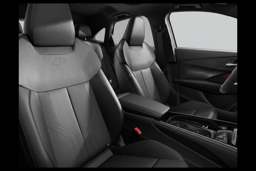 Audi Q3 Sportback S edition e-hybrid 272 pk | Techniekpakket plus | Panorama-glasdak | Optiekpakket zwart-glanzend | Trekhaak mech |
