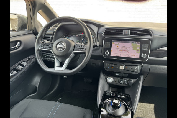 Nissan Leaf N-Connecta 39 kWh 360 Camera Clima Cruise Stuurverw. + Stoelverwarming V+A Carplay