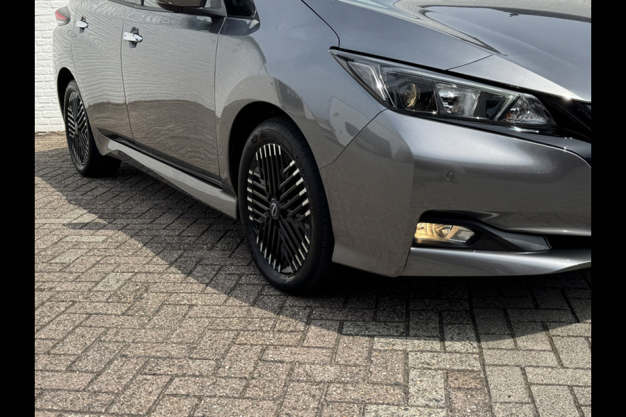 Nissan Leaf N-Connecta 39 kWh 360 Camera Clima Cruise Stuurverw. + Stoelverwarming V+A Carplay