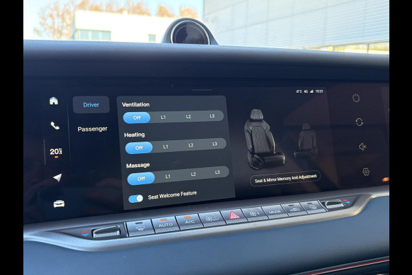 VOYAH Free Flagship 4WD 106 kWh | Panoramadak | Dynaudio Hi-FI | 360° Camera | Luchtvering | Adaptieve Cruise Control | Dodehoekassistent | Apple CarPlay | Android Auto | Elektrisch Verstelbare Stoelen + Massage | Stoelverwarming | Stoelventilatie | Sfeerverlichting |