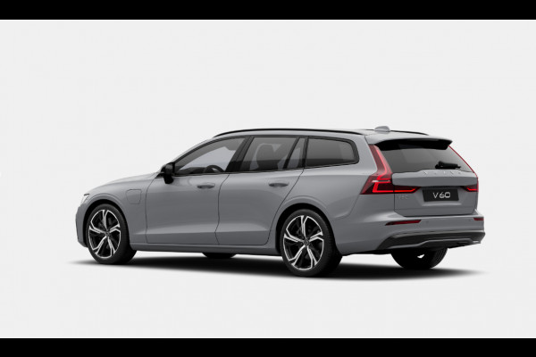 Volvo V60 T6 333PK Automaat Plug-in hybrid AWD Plus Dark Adaptive Cruise Control/ Apple Carplay/ Android Auto/ Achteruitrijcamera/ Parkeersensoren voor en achter/ Stoelverwarming/ Stuurverwarming/ Elektrisch bedienbare stoelen met geheugen