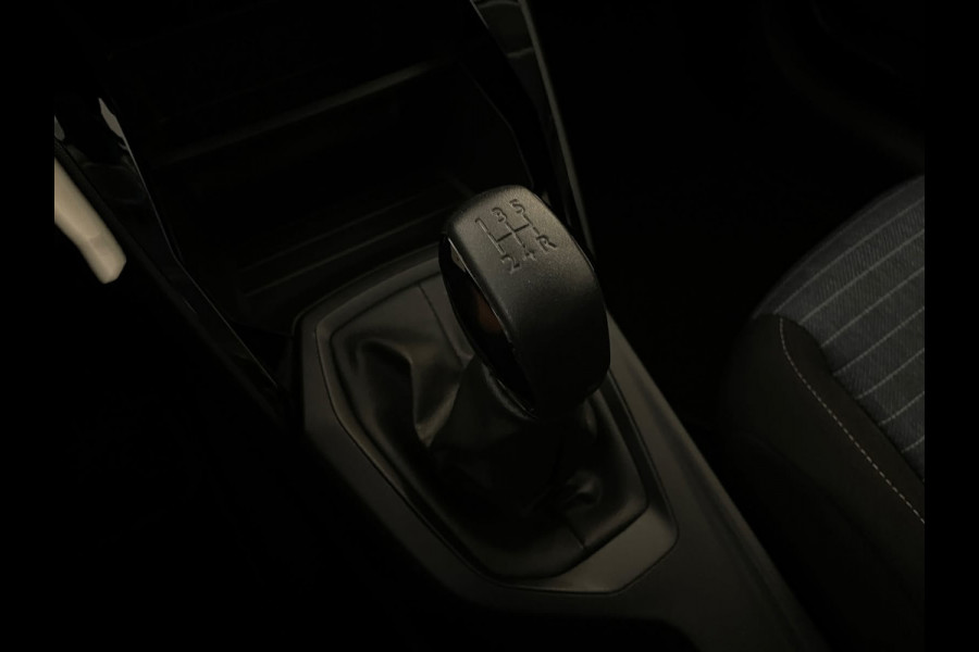Peugeot 208 1.2 PureTech Like AIRCO NAVI CRUISE BLUEOOTH APPLE CARPLAY METALLIC LAK ZEER NETTE AUTO