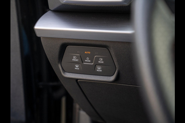 Seat Leon Sportstourer 1.0 eTSI FR Business Intense | Adaptieve cruise | Camera | Carplay