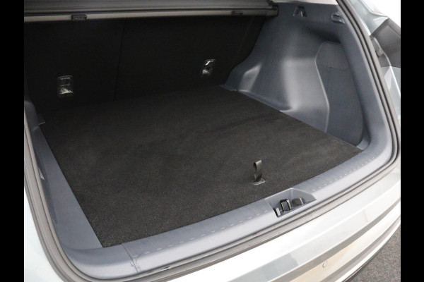 GEELY Starray EM-i 1.5 Pro | Leder | Adaptive cruise | Carplay | Full LED | Dodehoek detectie | 360 camera | DAB |