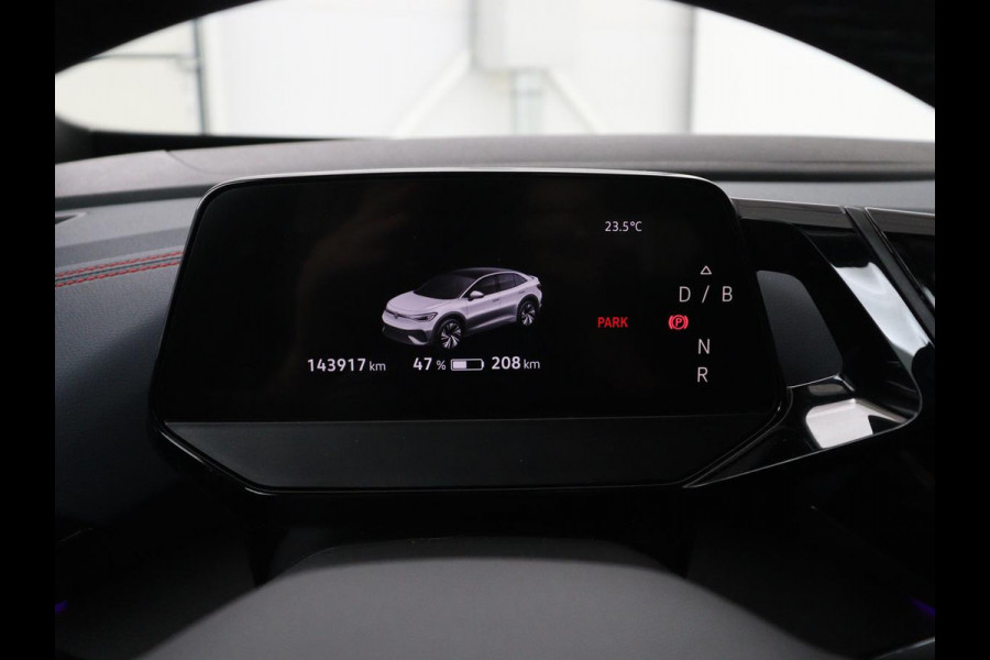 Volkswagen ID.5 GTX 77 kWh | SOH 90,1% | Half leder | Stuur/stoelverwarming | Carplay | Sfeerverlichting | Adaptive cruise | Climate control | Camera | Park assist |