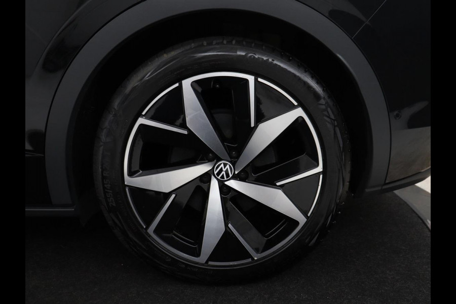 Volkswagen ID.5 GTX 77 kWh | SOH 90,1% | Half leder | Stuur/stoelverwarming | Carplay | Sfeerverlichting | Adaptive cruise | Climate control | Camera | Park assist |
