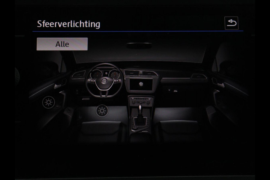 Volkswagen Tiguan Allspace 1.5 TSI Comfortline Business R-Line 7p. | Adaptive cruise | Virtual Dashboard | Carplay | Sfeerverlichting | Full LED | Climate control | Camera | Park assist | Navigatie |
