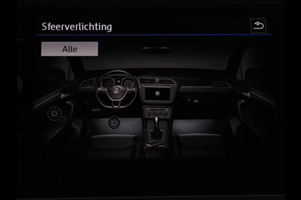 Volkswagen Tiguan Allspace 1.5 TSI Comfortline Business R-Line 7p. | Adaptive cruise | Virtual Dashboard | Carplay | Sfeerverlichting | Full LED | Climate control | Camera | Park assist | Navigatie |