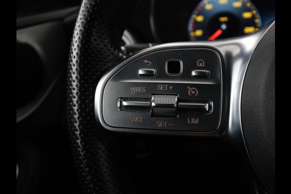 Mercedes-Benz C-Klasse Estate 180 Business Solution | Panoramadak | Half leder | Stoelverwarming | Virtueel dashboard | 360 Camera | Park assist | Climate control | Cruise control |