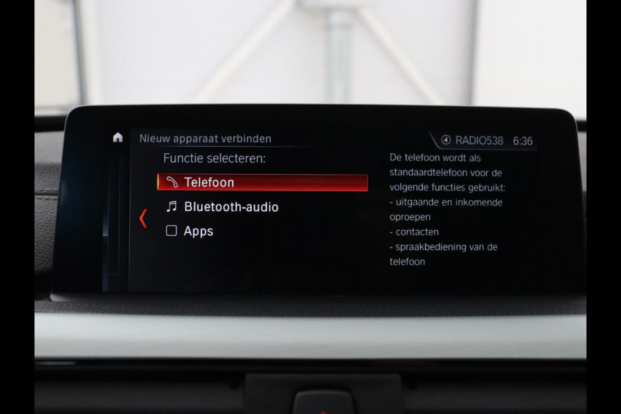 BMW 3 Serie Touring 318i M Sport Corporate Lease | Leder | Stoelverwarming | Bluetooth | Navigatie | Cruise control | Park assist | Climate control |