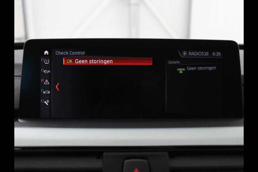 BMW 3 Serie Touring 318i M Sport Corporate Lease | Leder | Stoelverwarming | Bluetooth | Navigatie | Cruise control | Park assist | Climate control |