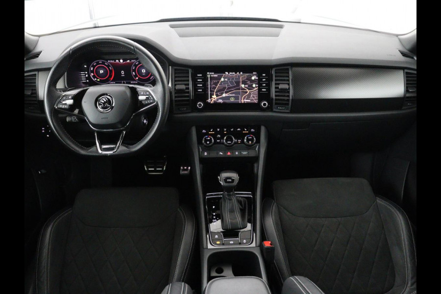Škoda Kodiaq 1.5 TSI Sportline Business 7p. | Trekhaak | Memory | Stuur/stoel verwarming | Leder/alcantara | Carplay | Adaptive cruise | Camera | Park assist | Dodehoek detectie |