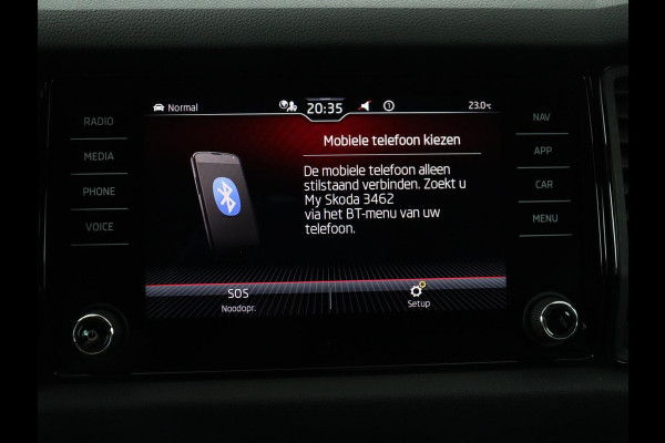 Škoda Kodiaq 1.5 TSI Sportline Business 7p. | Trekhaak | Memory | Stuur/stoel verwarming | Leder/alcantara | Carplay | Adaptive cruise | Camera | Park assist | Dodehoek detectie |