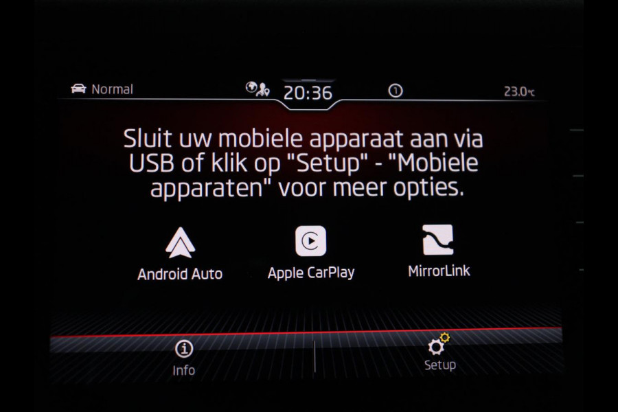 Škoda Kodiaq 1.5 TSI Sportline Business 7p. | Trekhaak | Memory | Stuur/stoel verwarming | Leder/alcantara | Carplay | Adaptive cruise | Camera | Park assist | Dodehoek detectie |